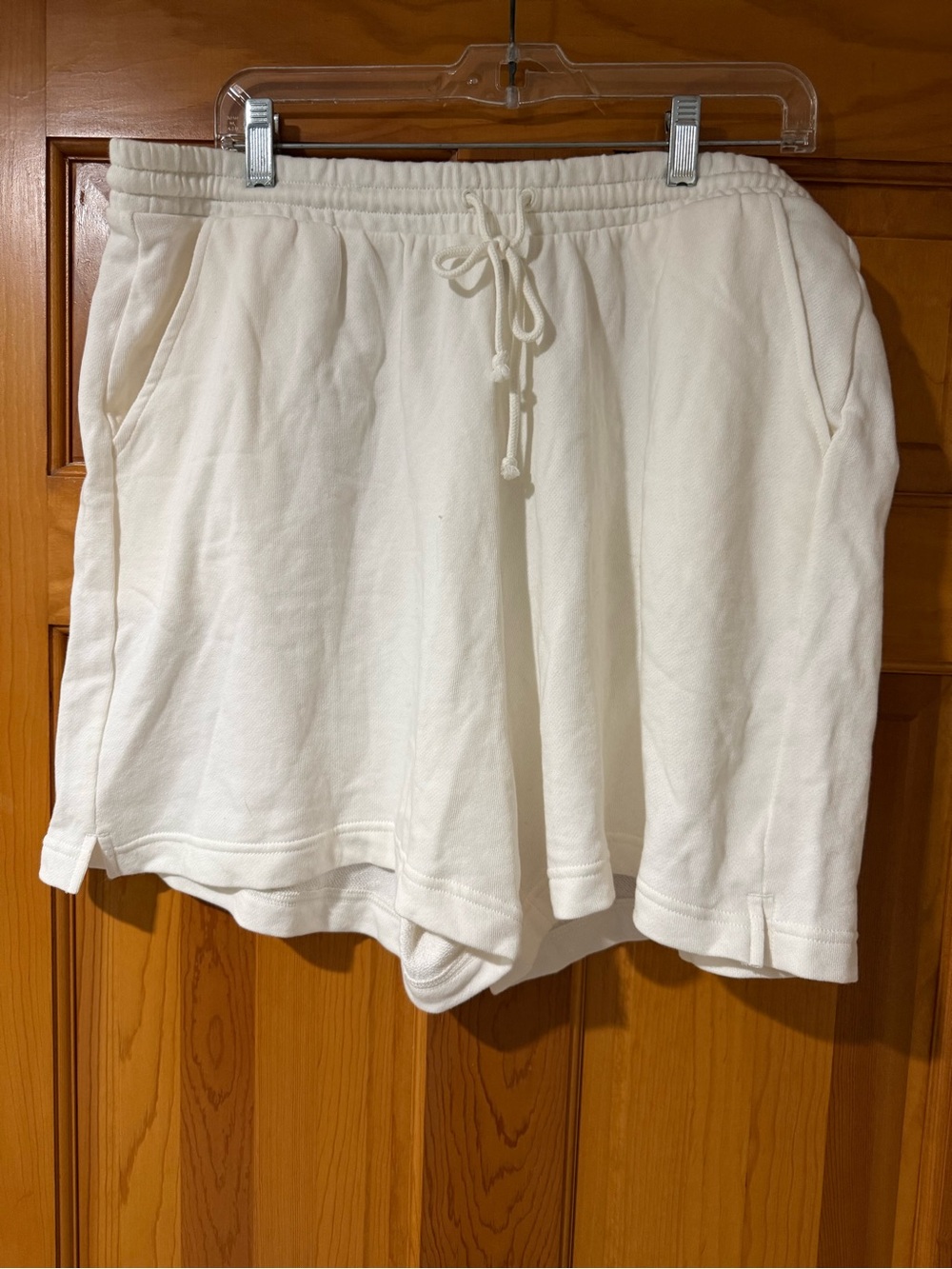 Old Navy Extra High-Waisted Terry Shorts - - 5-inch inseam - Picture 3 of 3